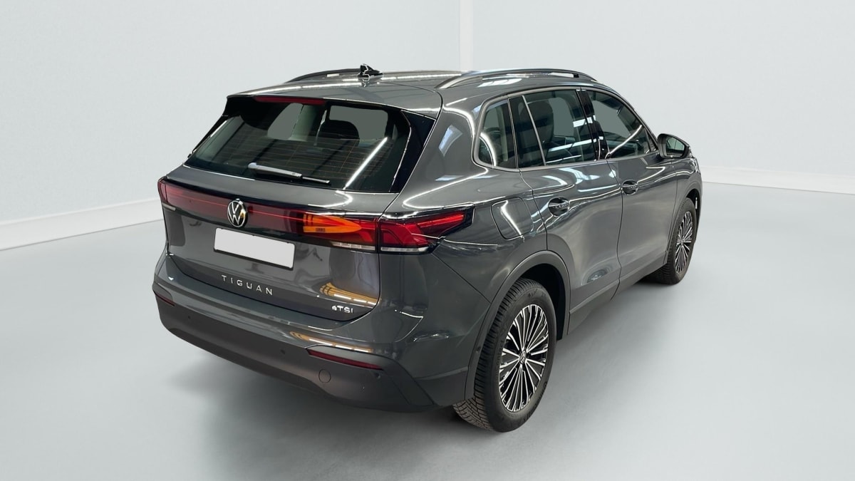 VOLKSWAGEN TIGUAN 1.5 ETSI 131CH DSG7 LIFE PLUS