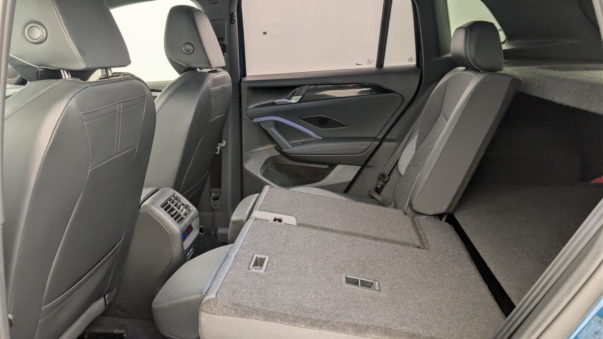Volkswagen Tiguan - Image 12