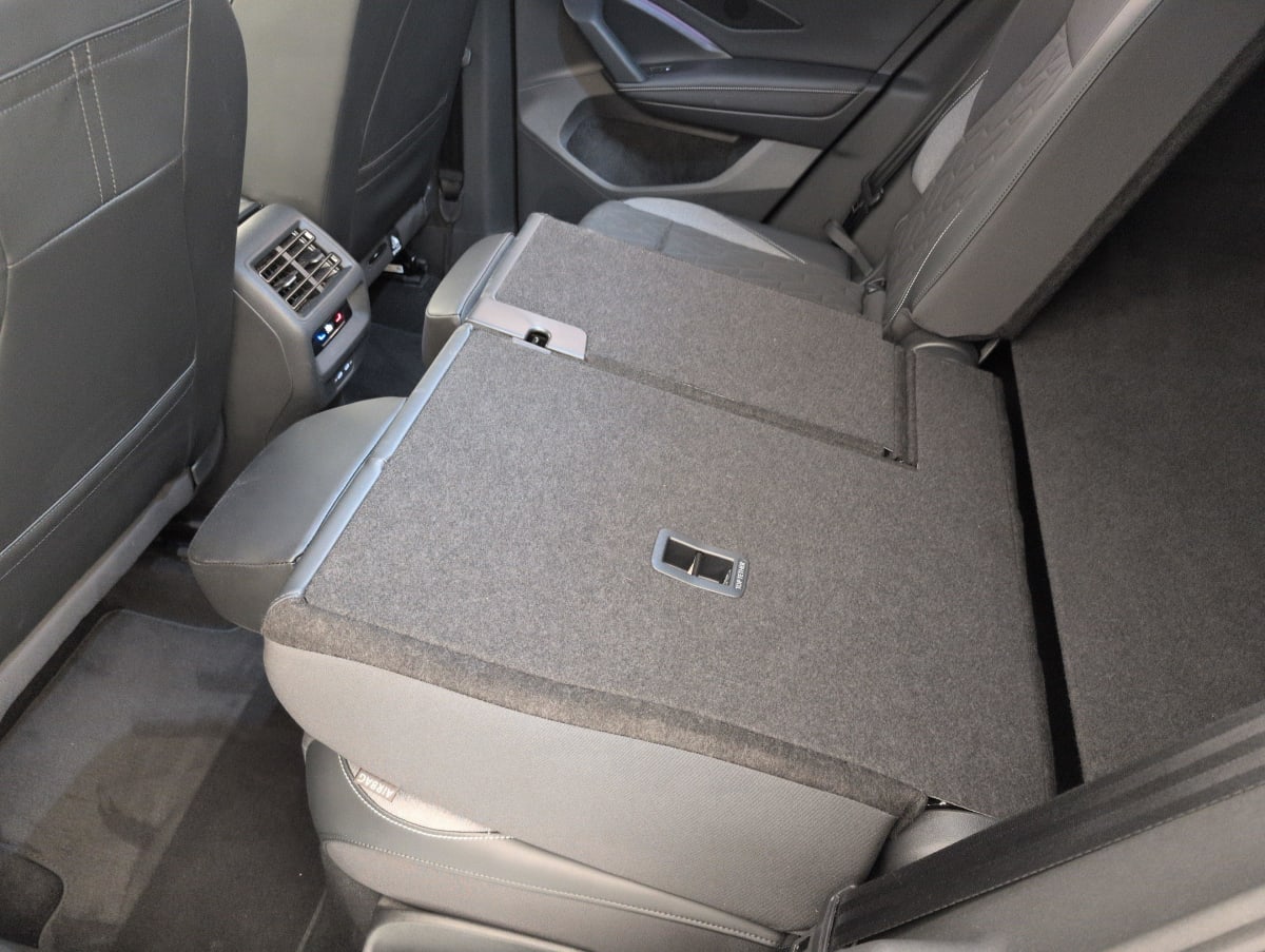 Volkswagen Tiguan - Image 12