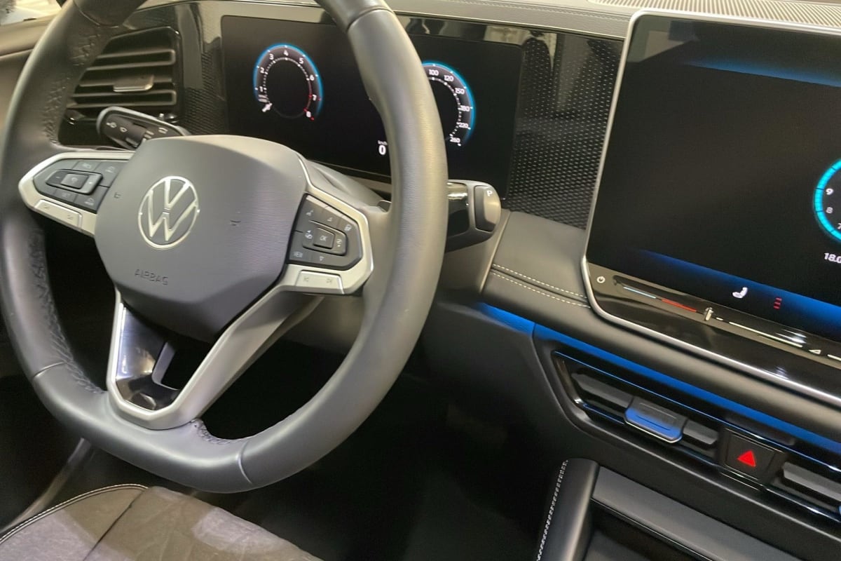 Volkswagen Tiguan - Image 15