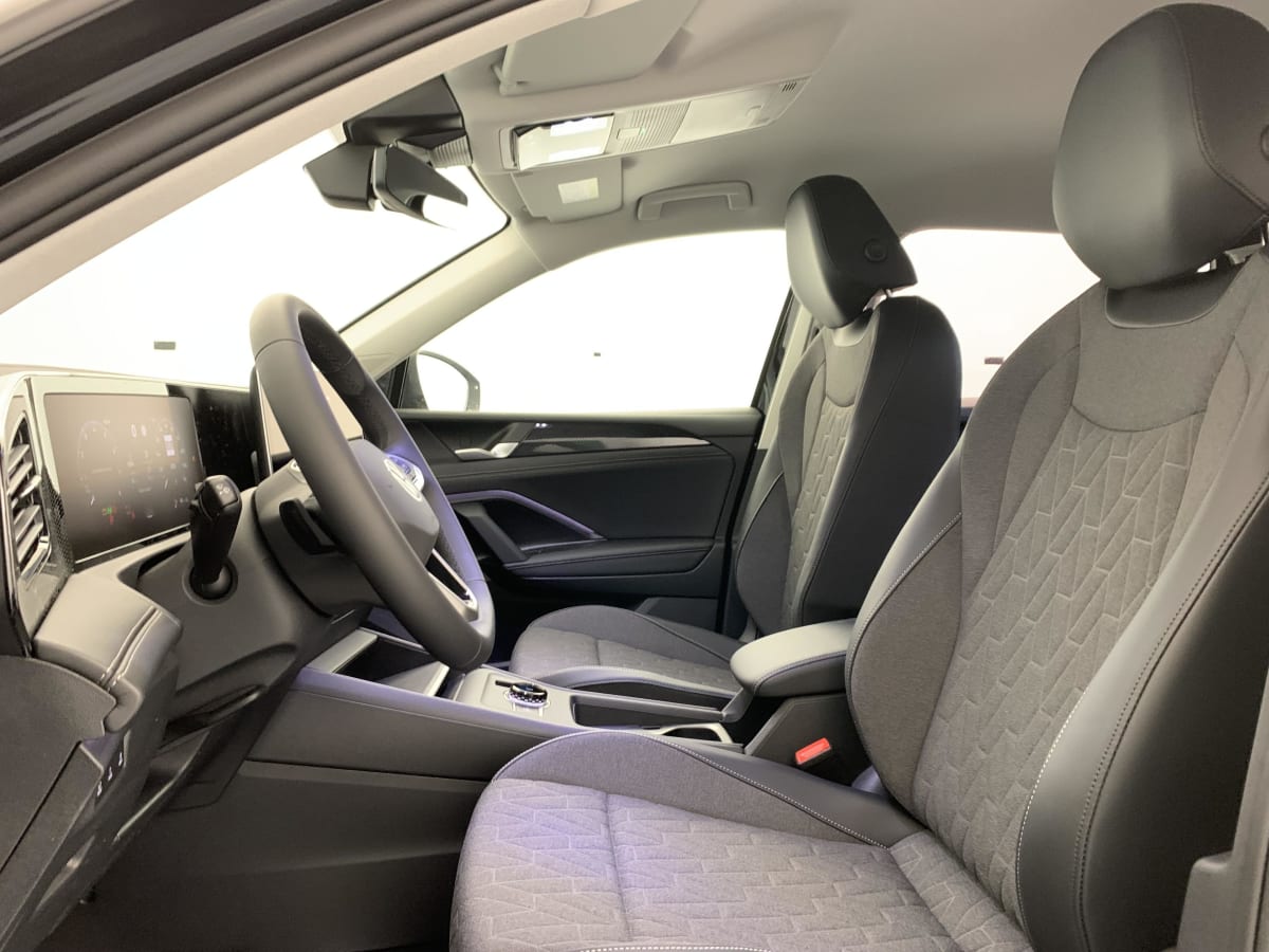 Volkswagen Tiguan - Image 22