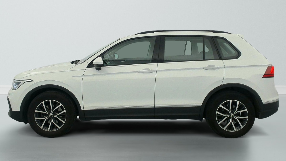 Volkswagen Tiguan - Image 4