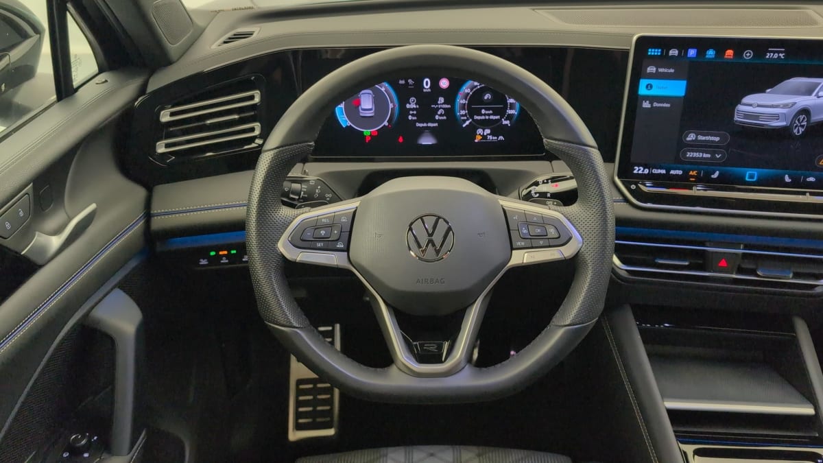 Volkswagen Tiguan - Image 14