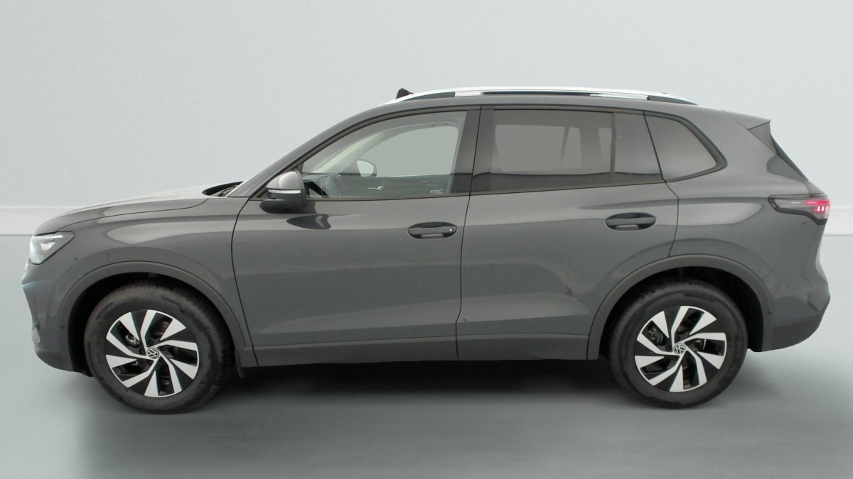 Volkswagen Tiguan - Image 60