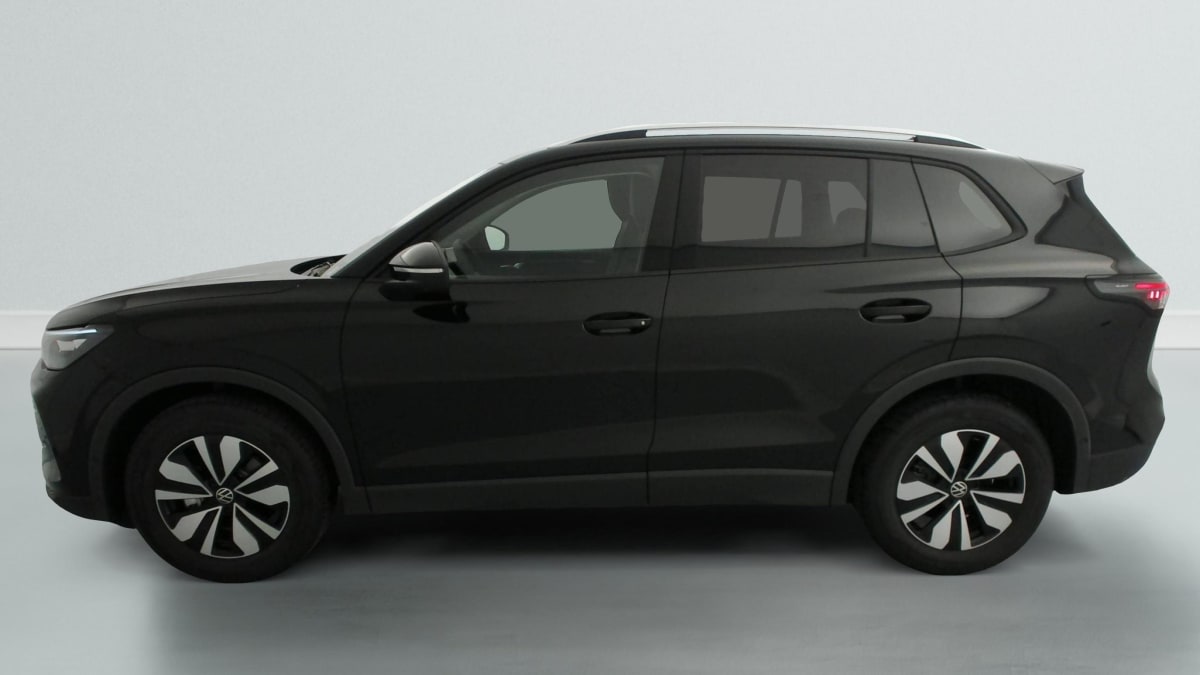 Volkswagen Tiguan - Image 4