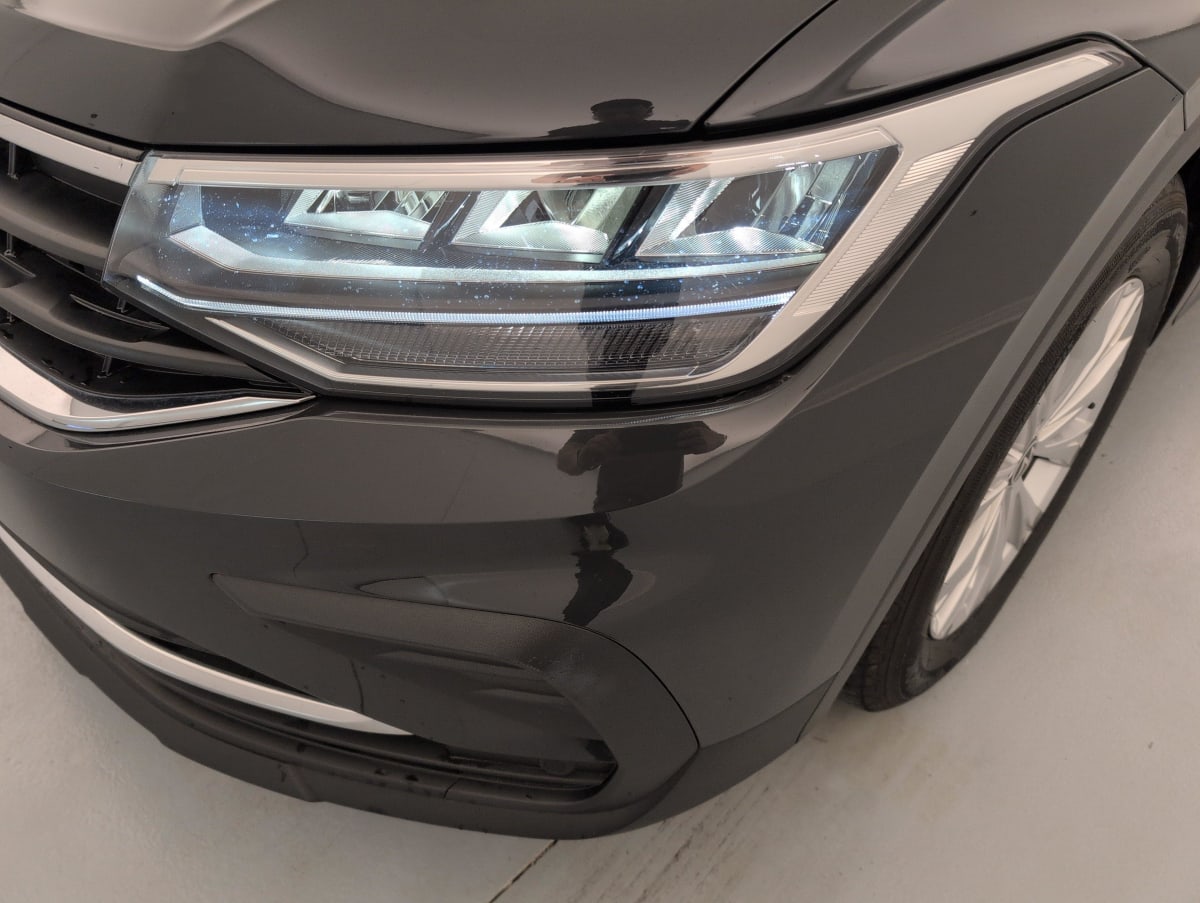 Volkswagen Tiguan - Image 19