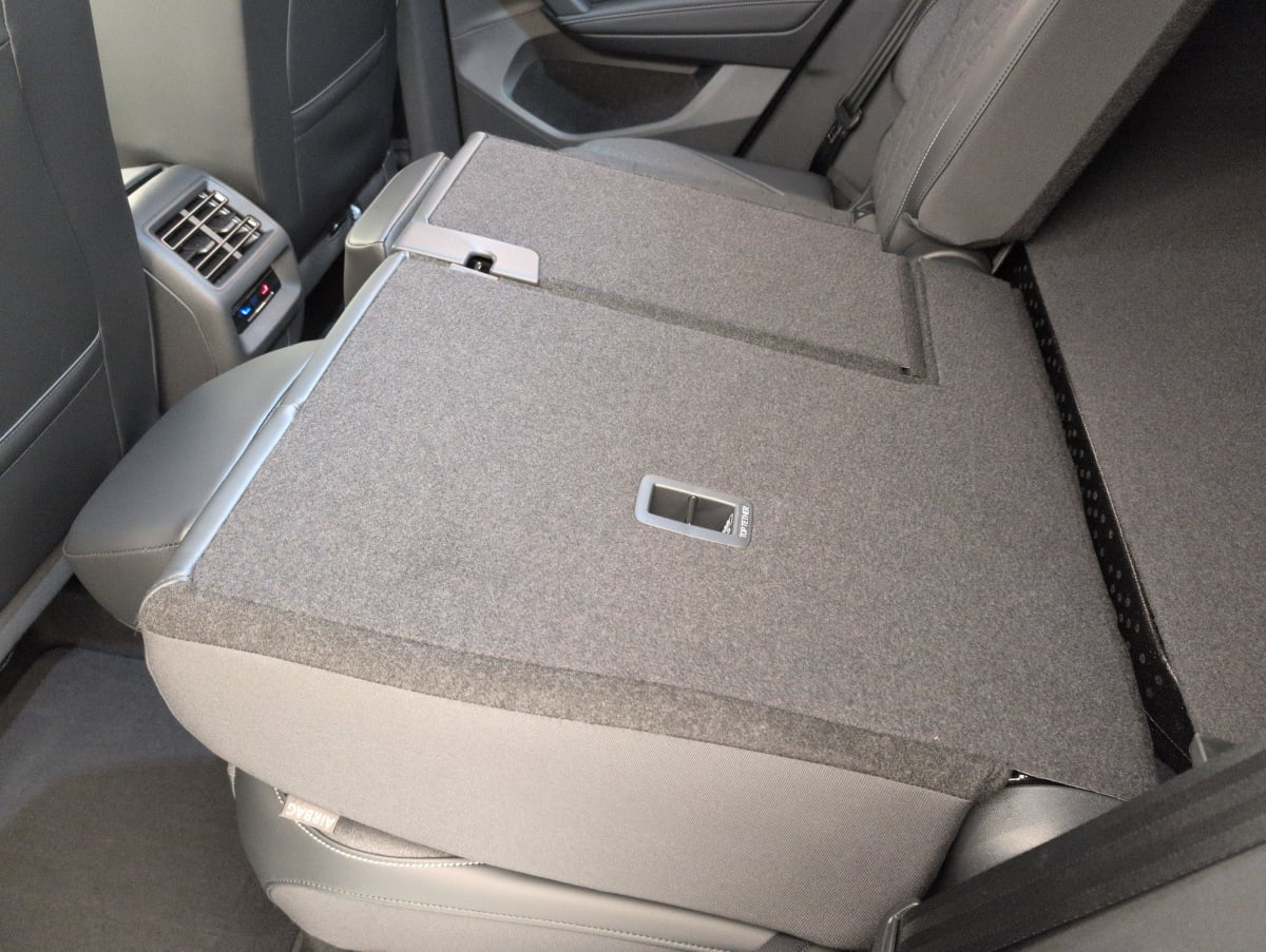 Volkswagen Tiguan - Image 48