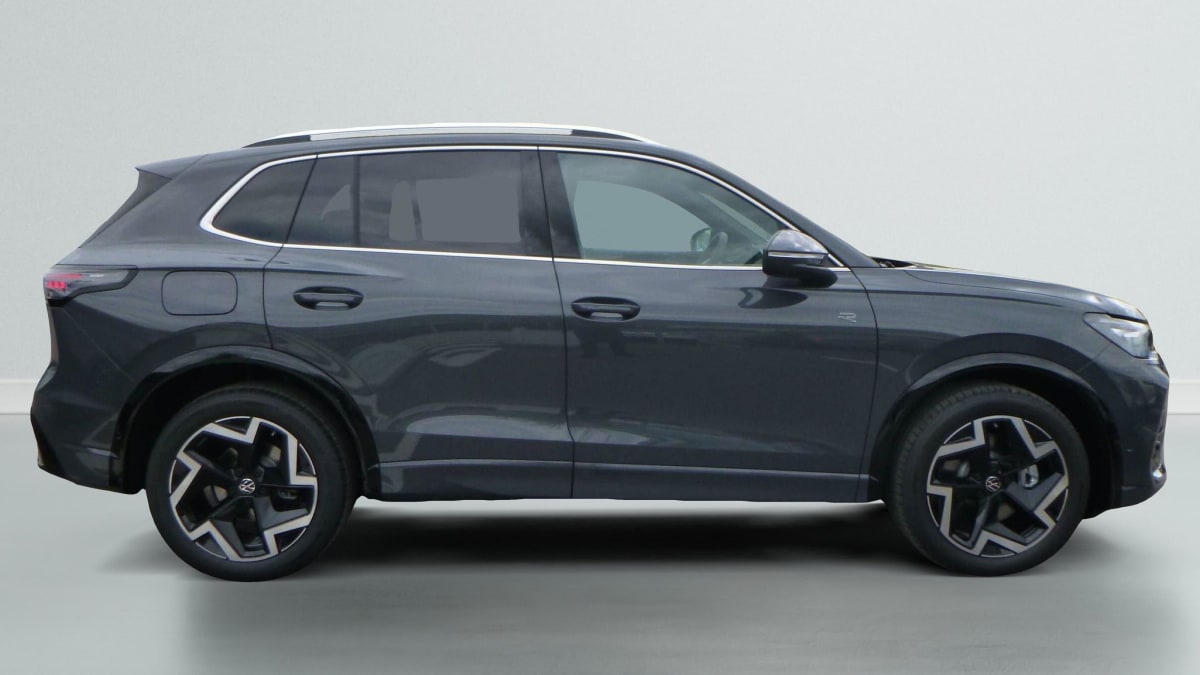 Volkswagen Tiguan - Image 4