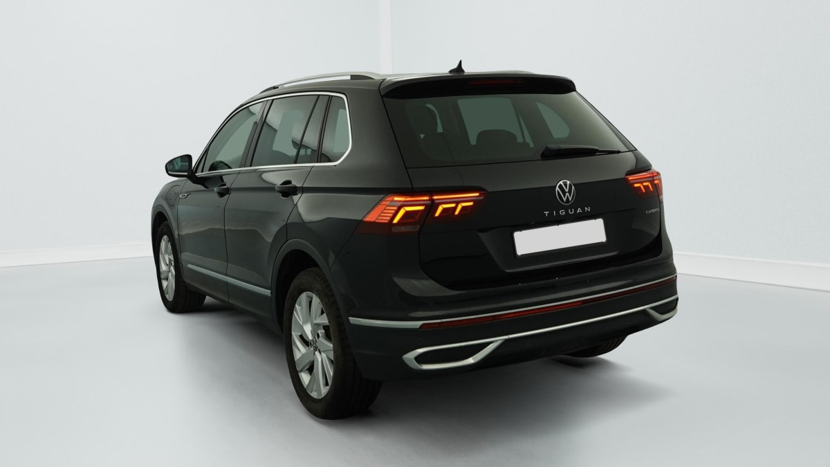 Volkswagen Tiguan - Image 5