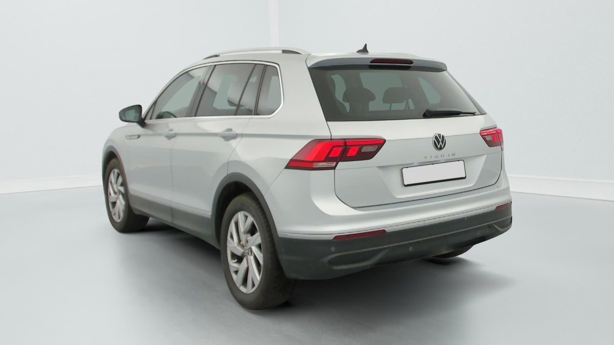 Volkswagen Tiguan - Image 5