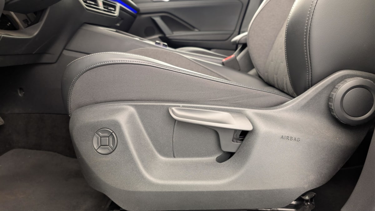 Volkswagen Tiguan - Image 20