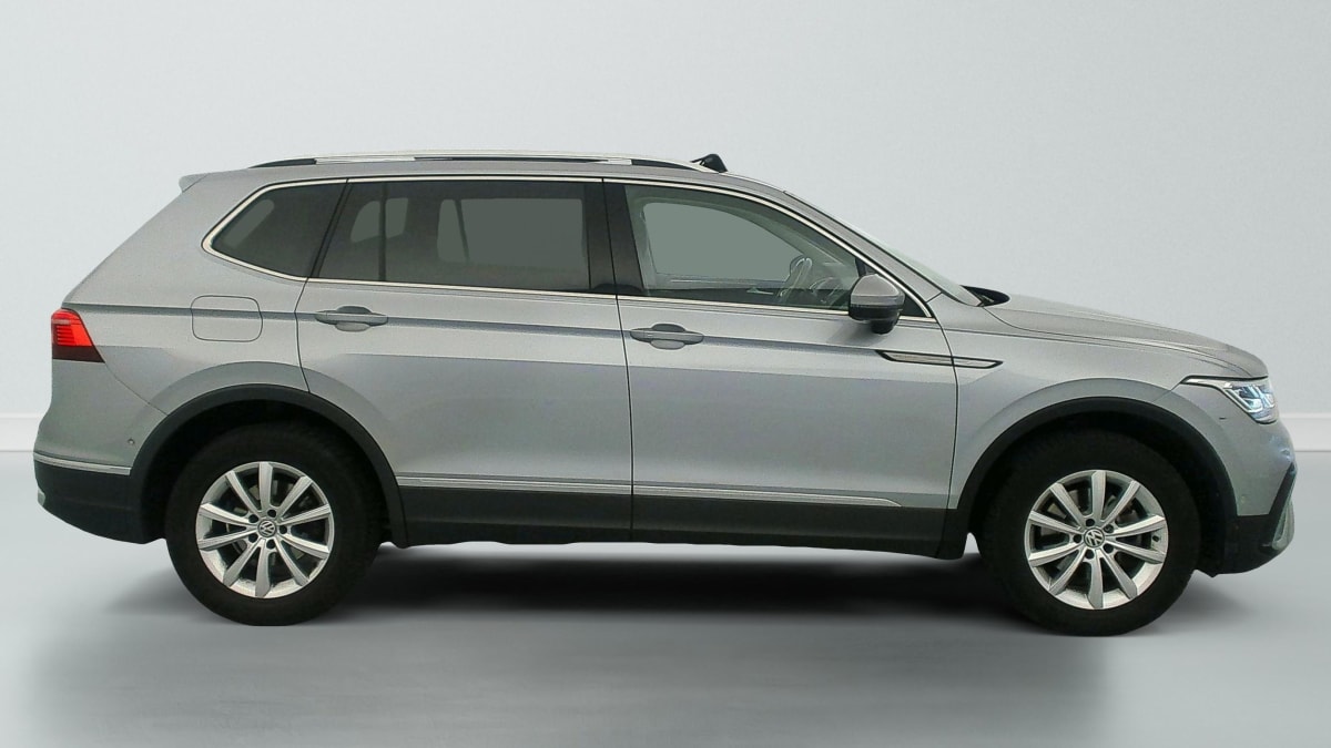 Volkswagen Tiguan Allspace - Image 8