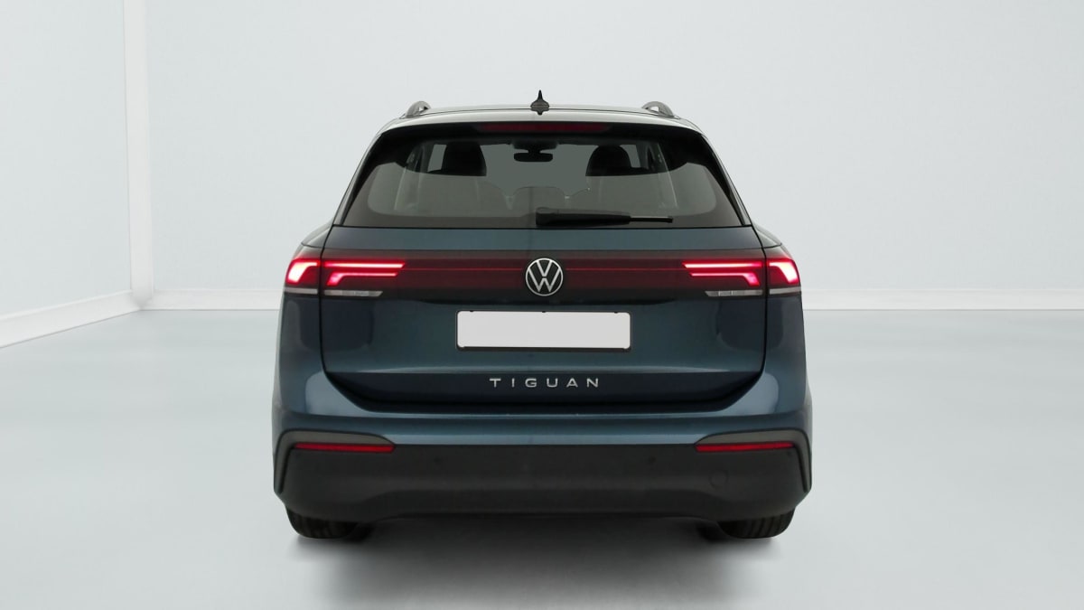 Volkswagen Tiguan - Image 6