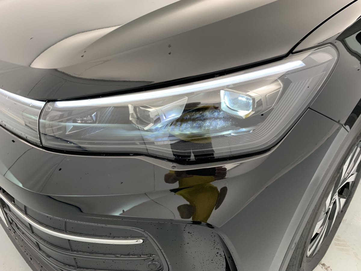 Volkswagen Tiguan - Image 25