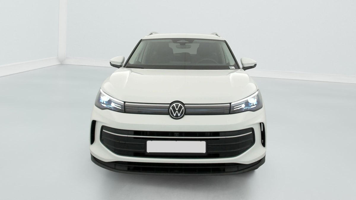 Volkswagen Tiguan - Image 2