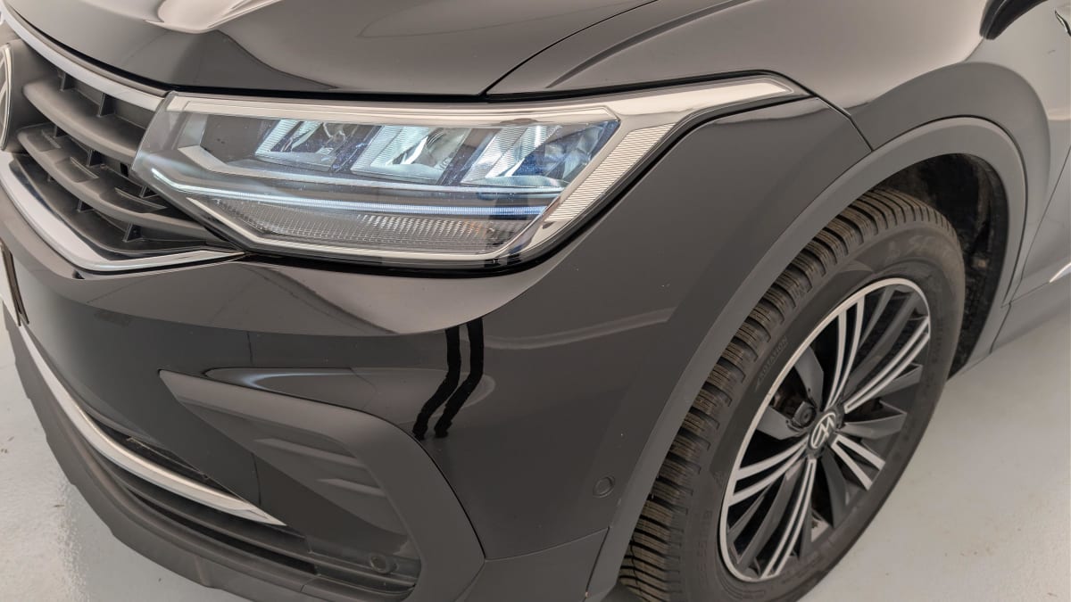 Volkswagen Tiguan - Image 23