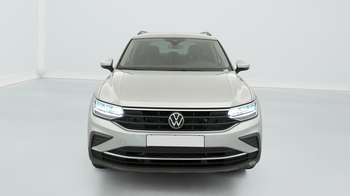 Volkswagen Tiguan - Image 2