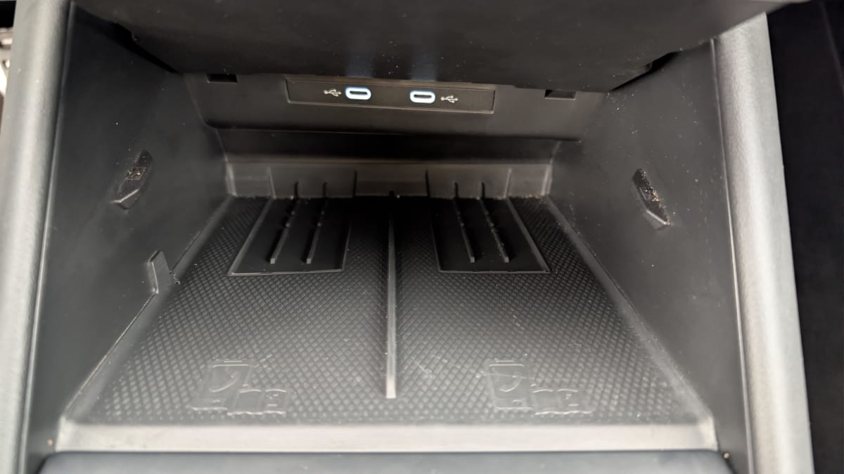 Volkswagen Tiguan - Image 20