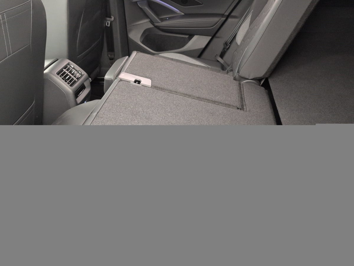 Volkswagen Tiguan - Image 23
