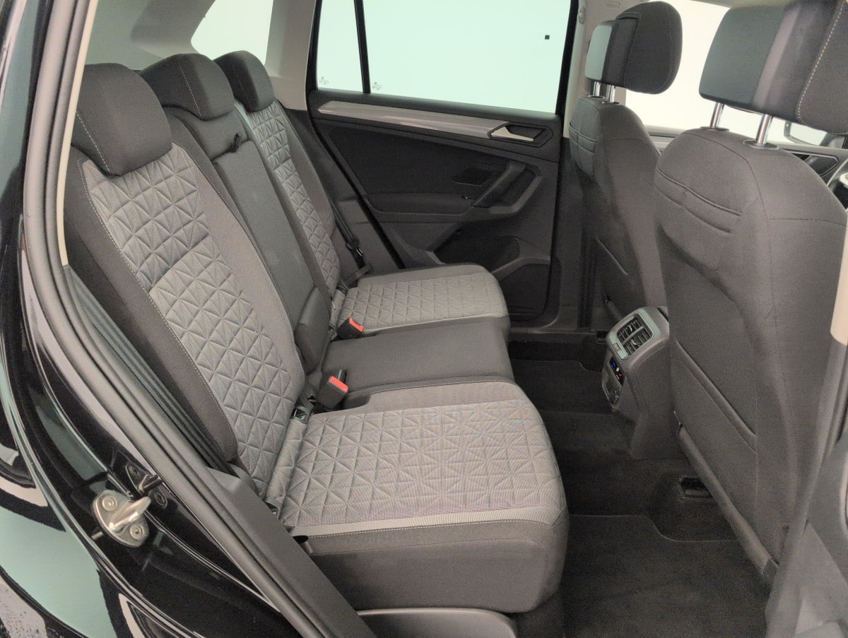 Volkswagen Tiguan Business - Image 10