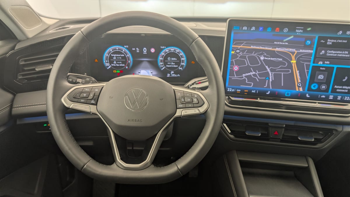 Volkswagen Tiguan - Image 14