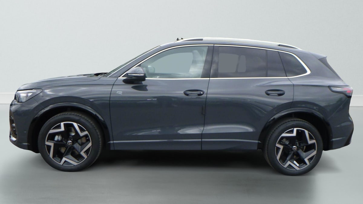 Volkswagen Tiguan - Image 8