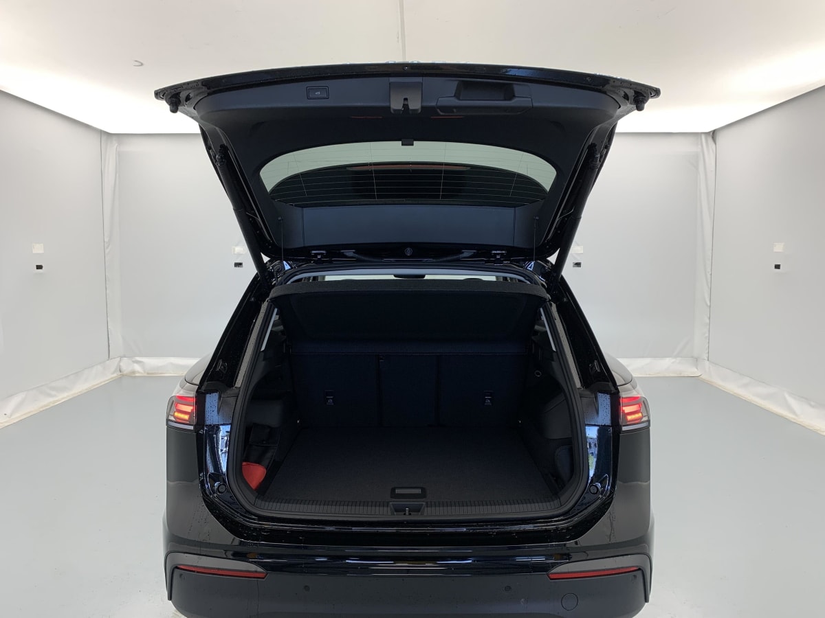 Volkswagen Tiguan - Image 62
