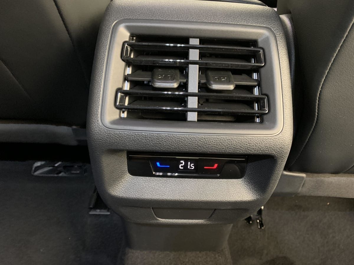 Volkswagen Tiguan - Image 70