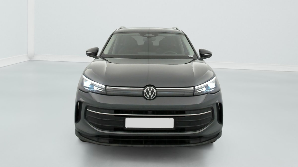 Volkswagen Tiguan - Image 2