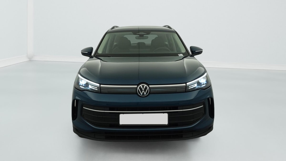 Volkswagen Tiguan - Image 2