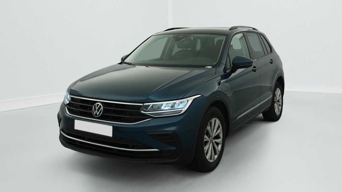 Volkswagen Tiguan - Image 3