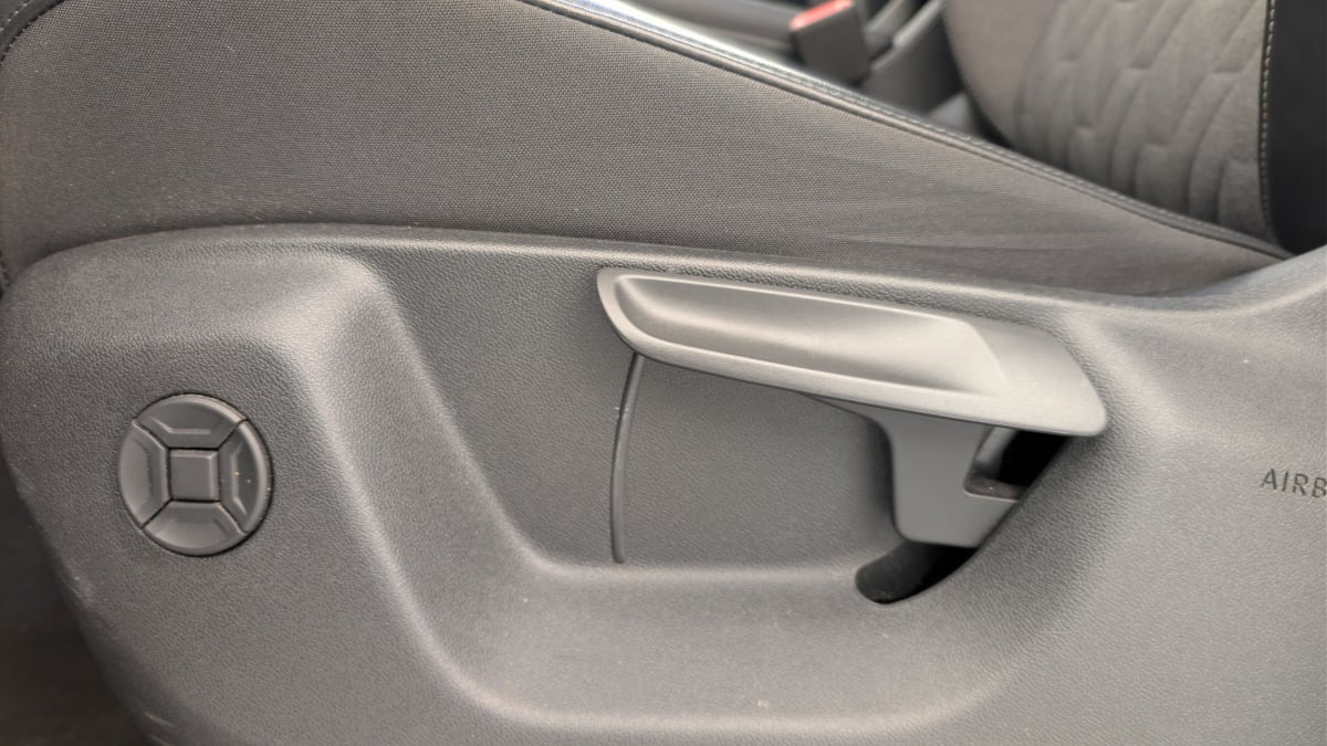 Volkswagen Tiguan - Image 22