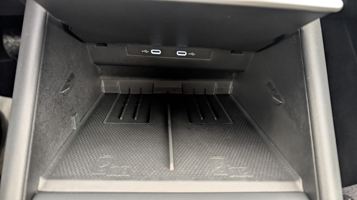 Volkswagen Tiguan - Image 21