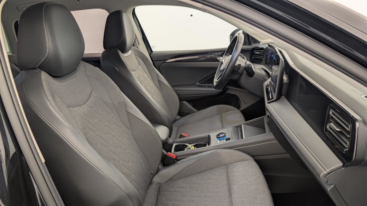 Volkswagen Tiguan - Image 9