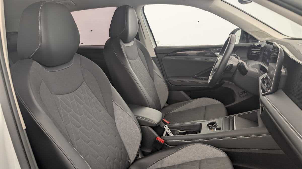 Volkswagen Tiguan - Image 9