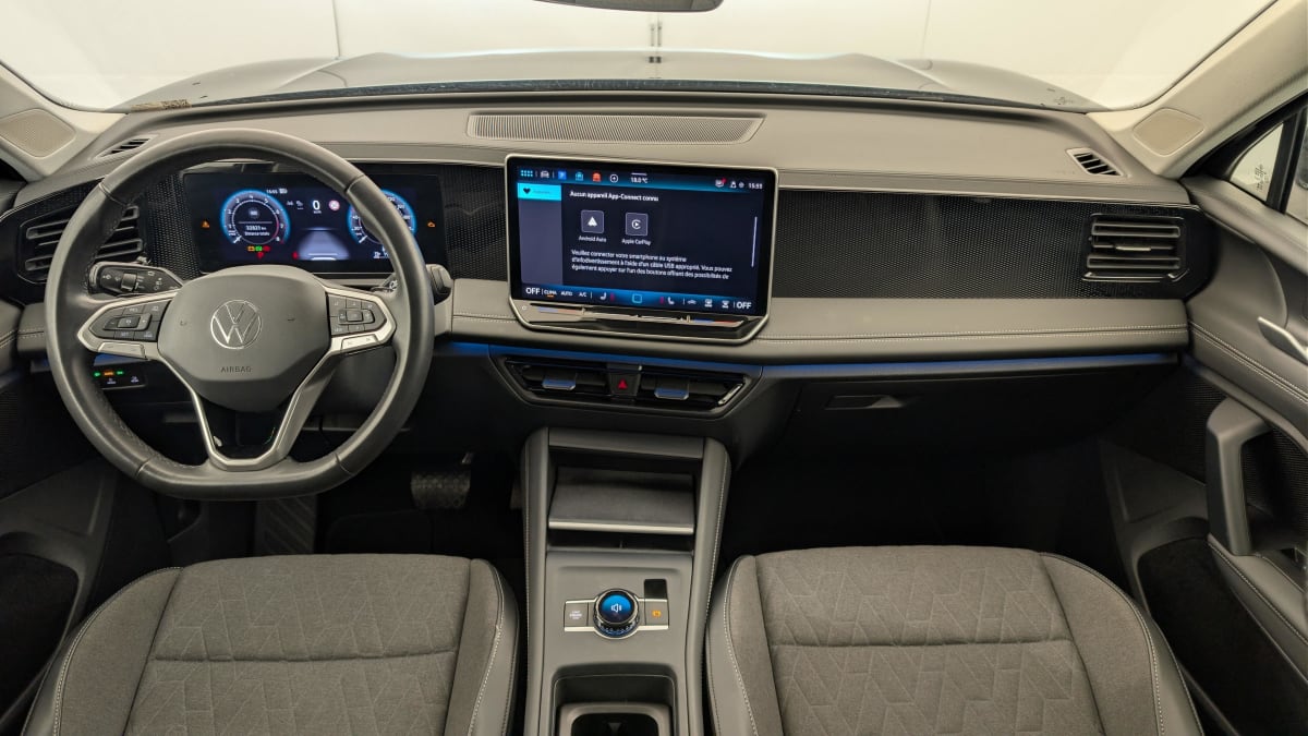 Volkswagen Tiguan - Image 13