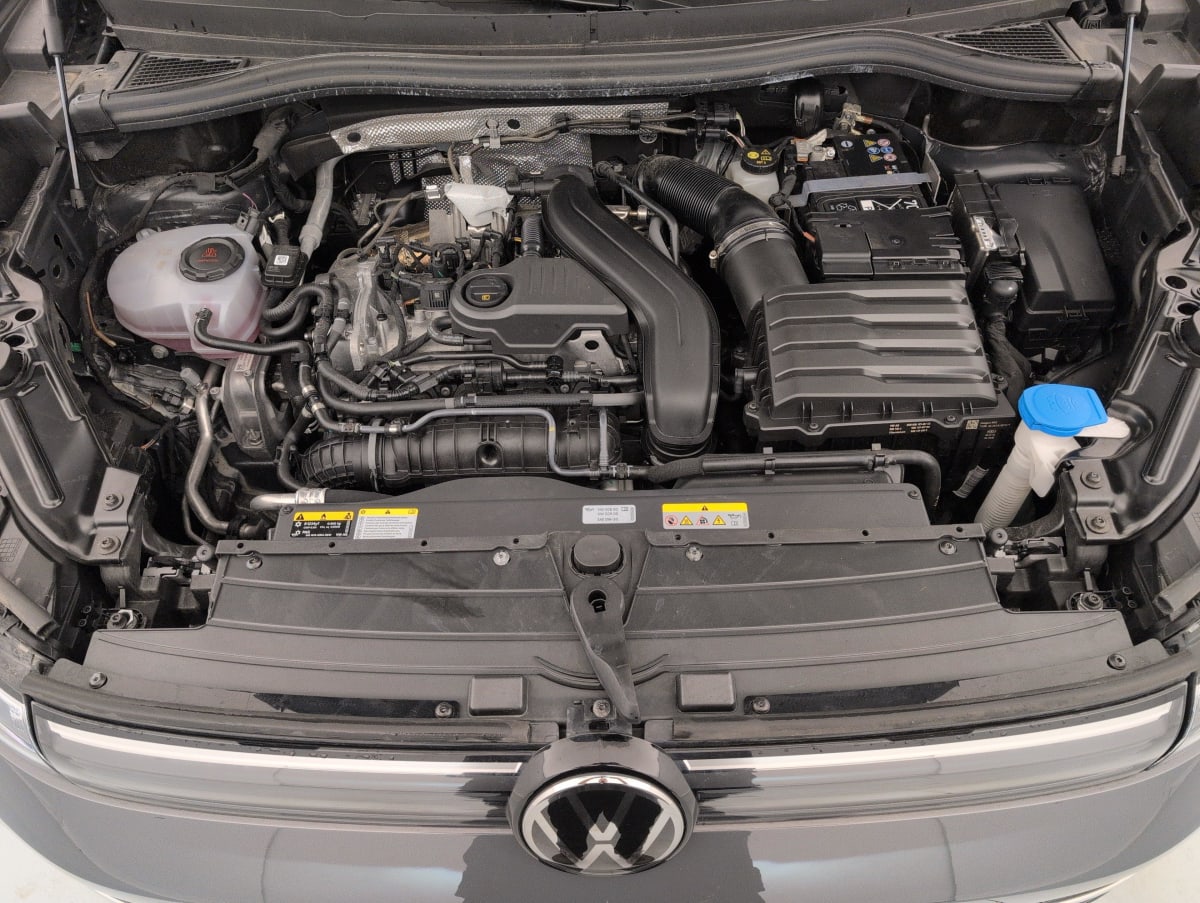 Volkswagen Tiguan - Image 21
