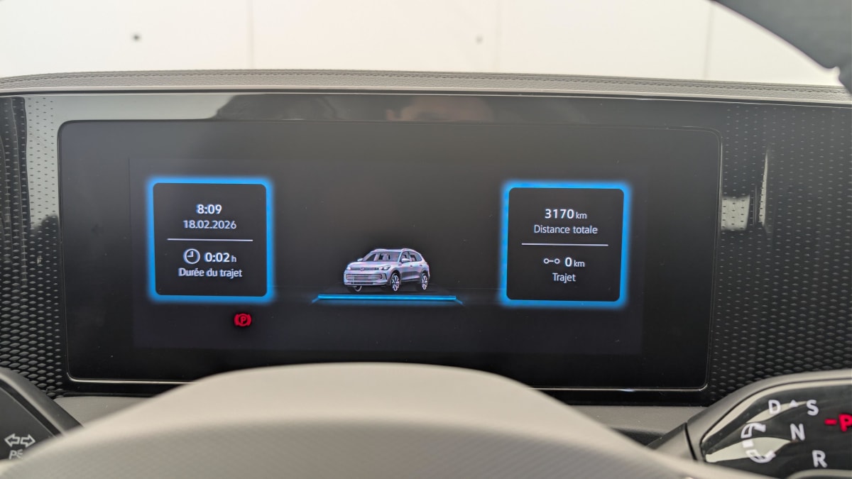 Volkswagen Tiguan - Image 24