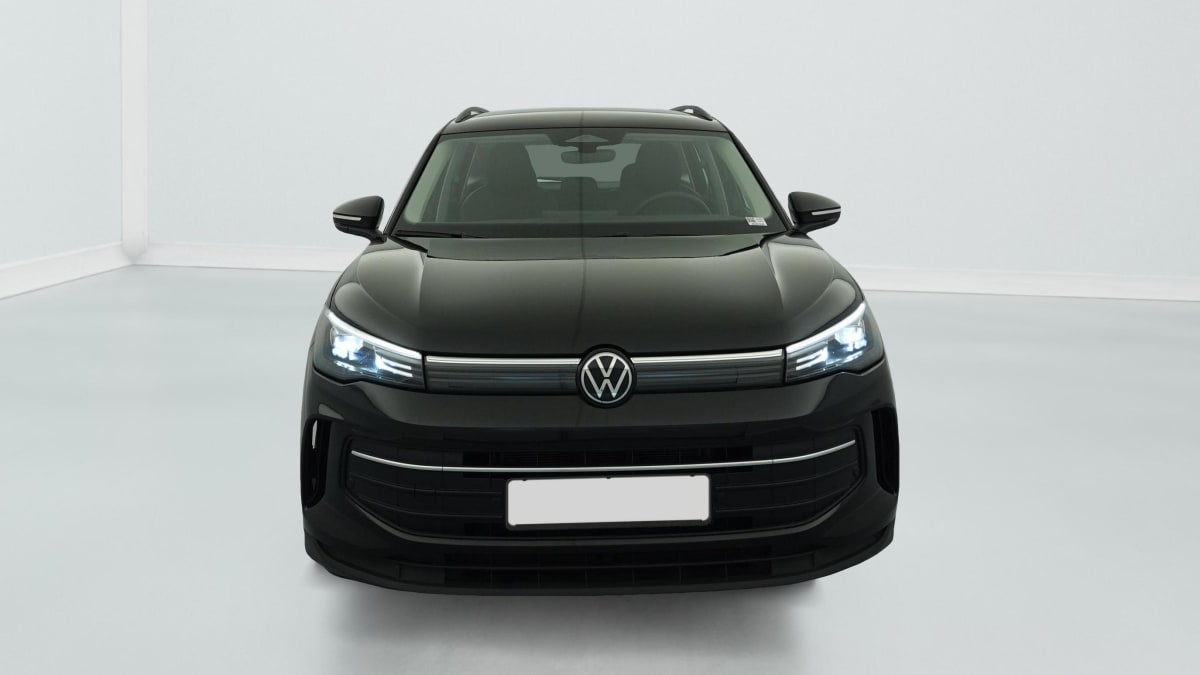 Volkswagen Tiguan - Image 2