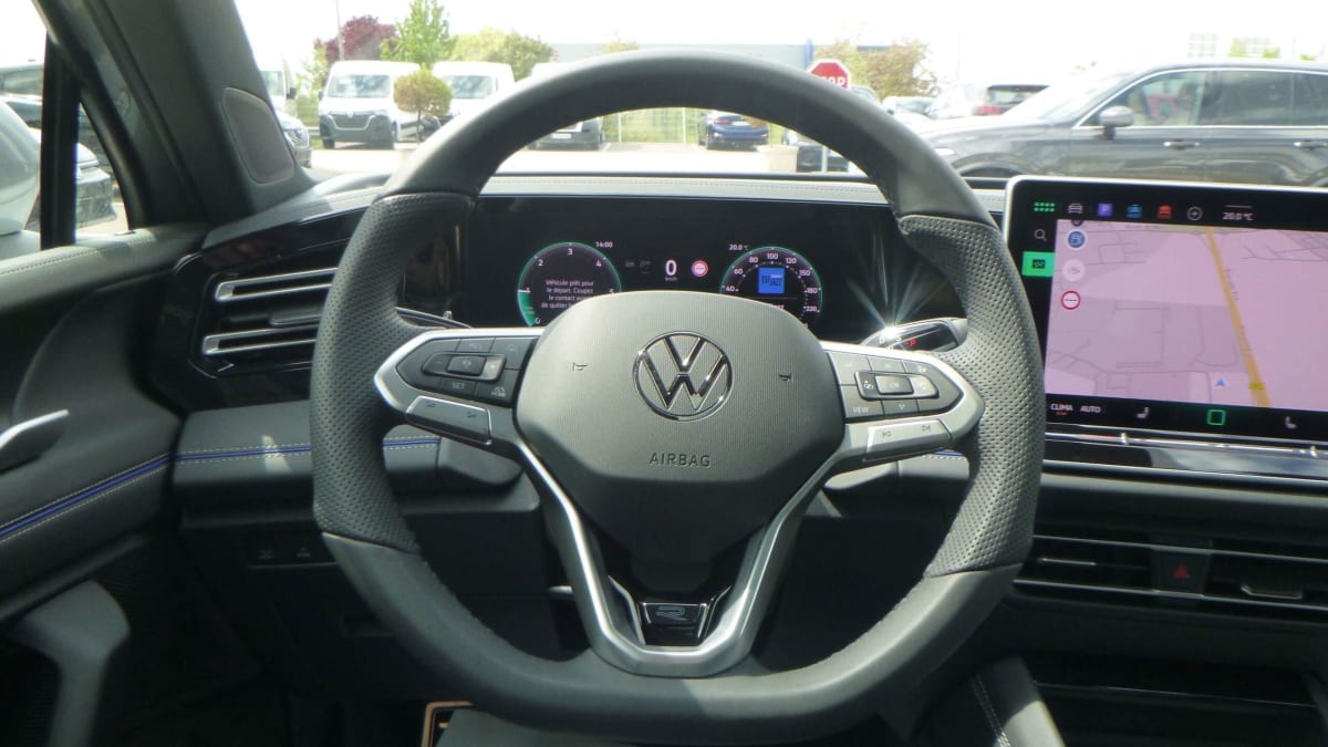 VOLKSWAGEN TIGUAN TIGUAN 2.0 TDI 150CH DSG7 R-LINE
