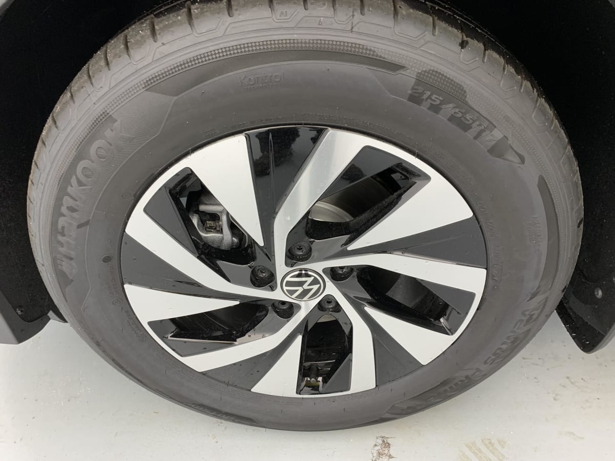 Volkswagen Tiguan - Image 48