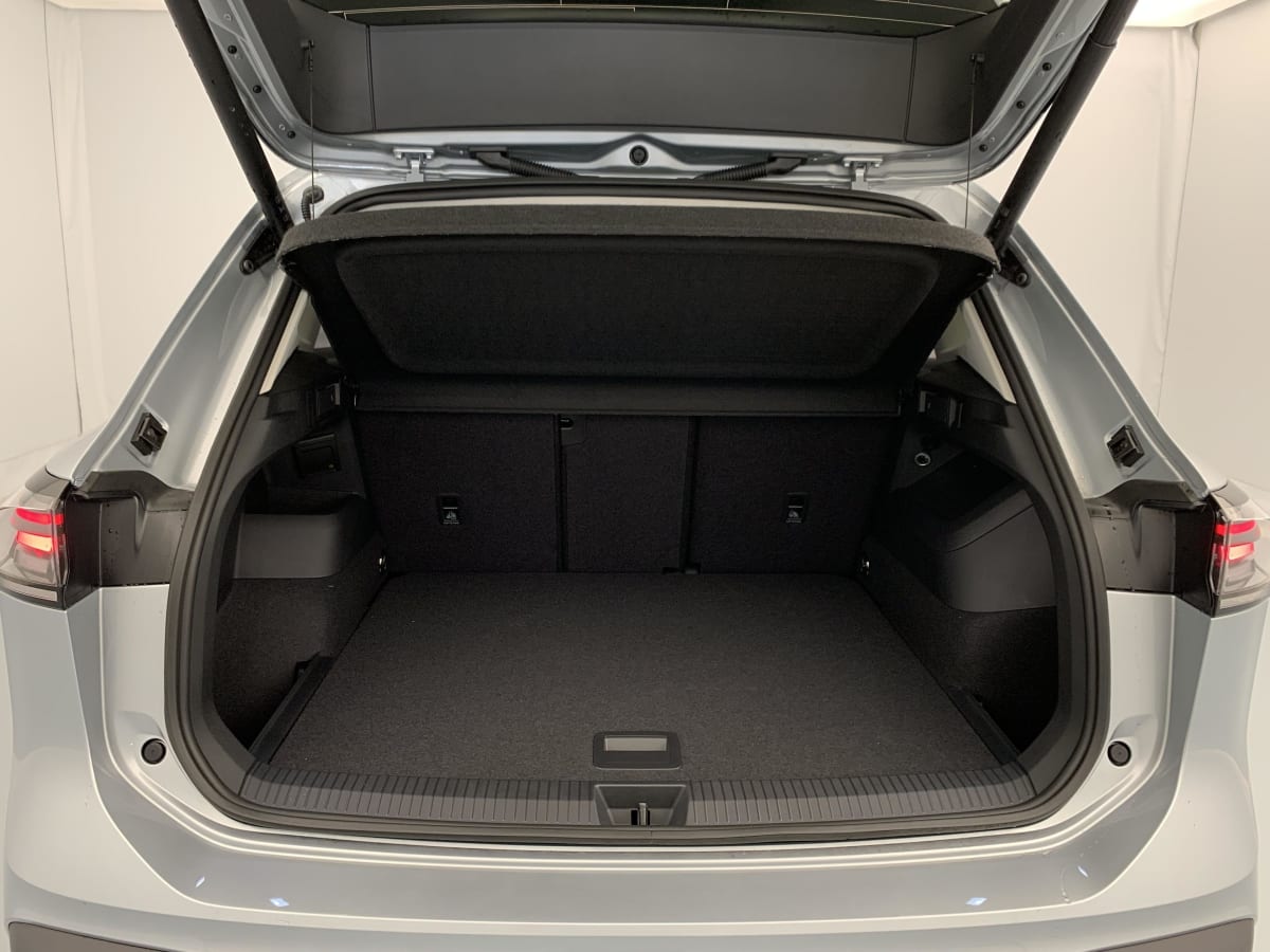Volkswagen Tiguan - Image 37