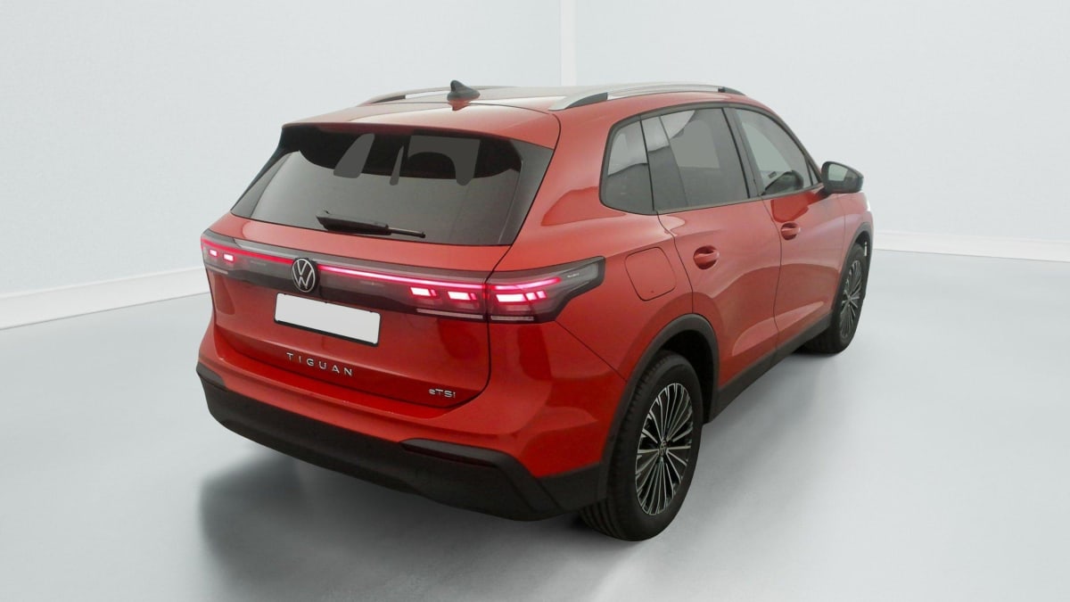 VOLKSWAGEN TIGUAN 1.5 ETSI 150CV DSG7 LIFE PLUS