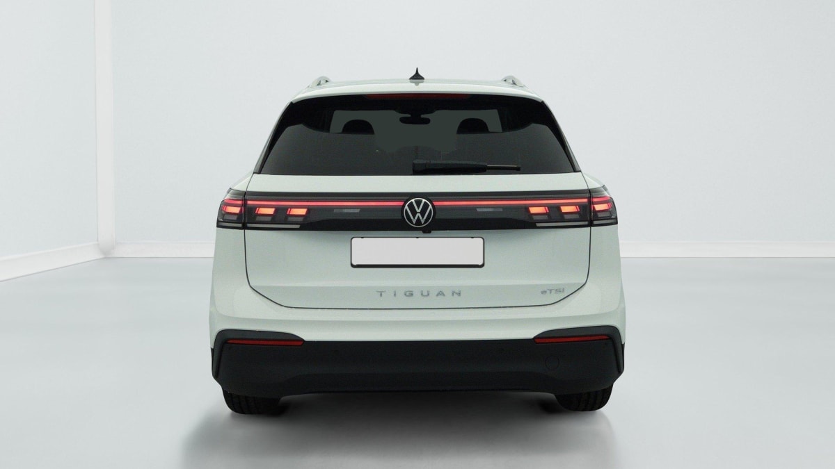 VOLKSWAGEN TIGUAN 1.5 ETSI 150CV DSG7 LIFE PLUS