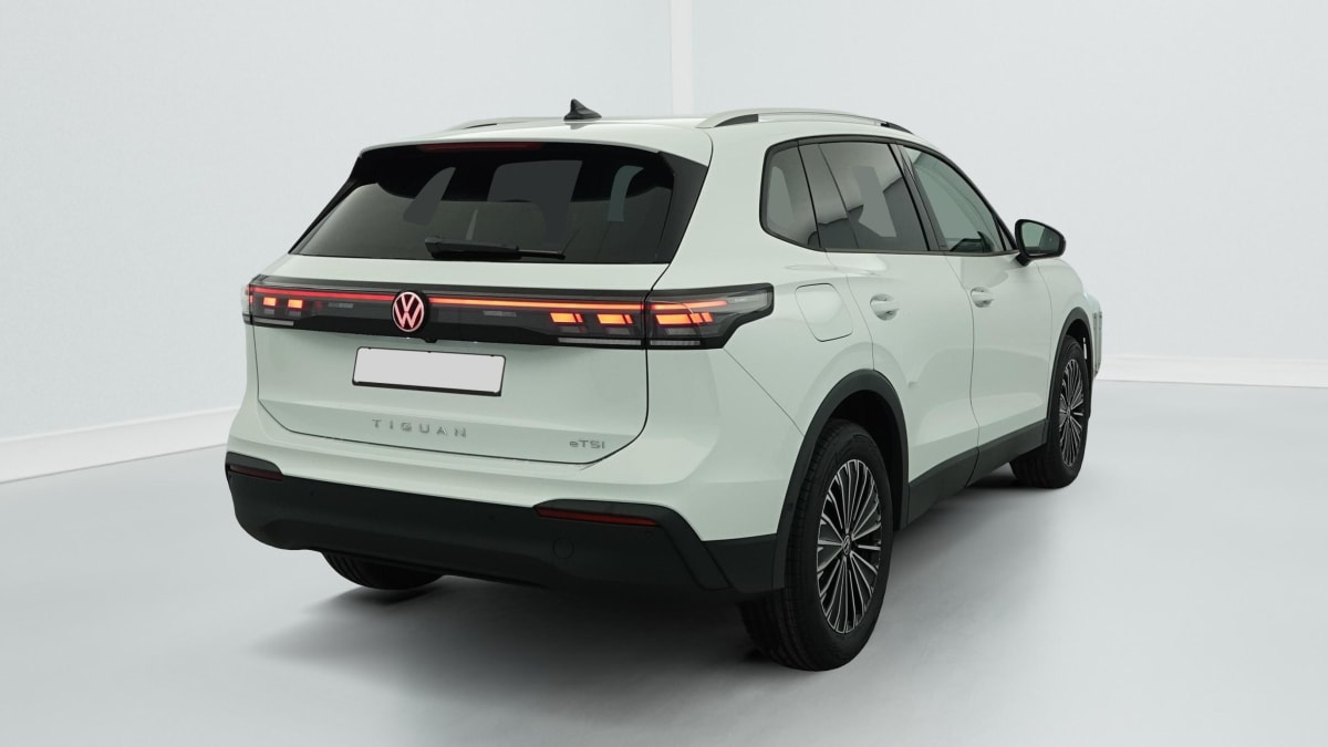 VOLKSWAGEN TIGUAN 1.5 ETSI 150CV DSG7 LIFE PLUS