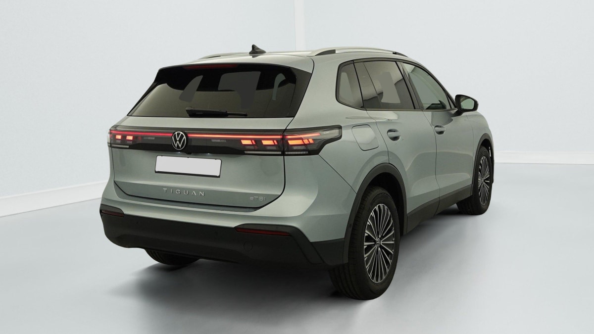 VOLKSWAGEN TIGUAN 1.5 ETSI 150CV DSG7 LIFE PLUS