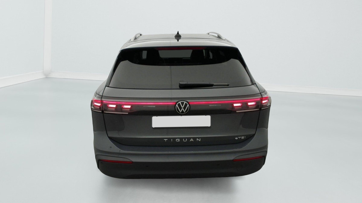VOLKSWAGEN TIGUAN 1.5 ETSI 150CV DSG7 LIFE PLUS