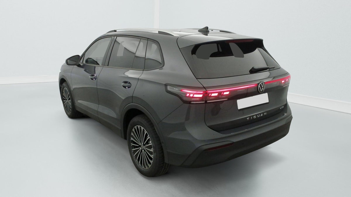 VOLKSWAGEN TIGUAN 1.5 ETSI 150CV DSG7 LIFE PLUS