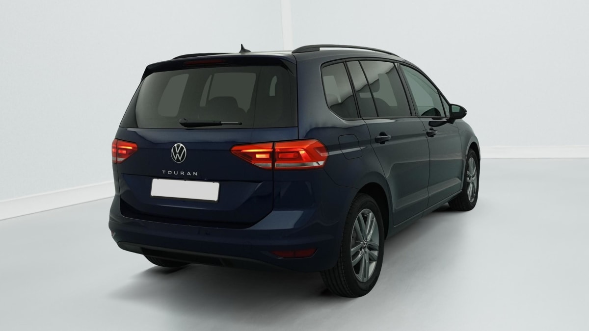 Volkswagen Touran - Image 28