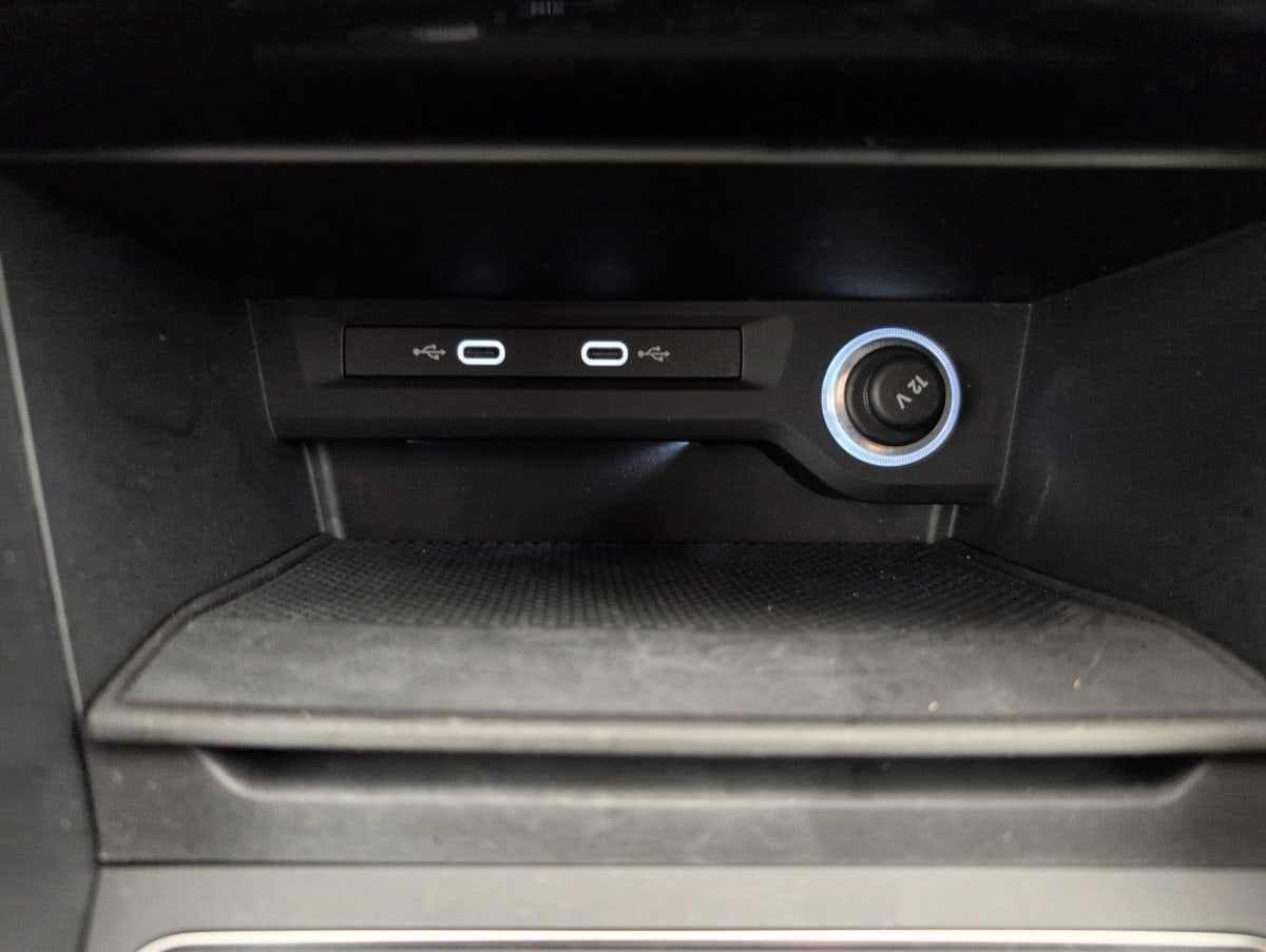 Volkswagen Touran - Image 21